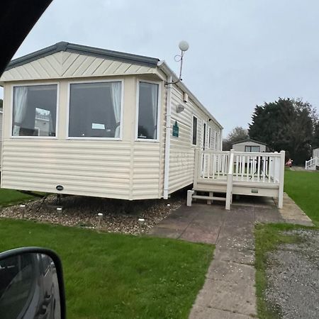 Butlins Skegness Wristbands Included Exterior photo